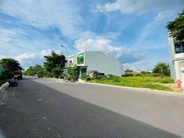 Bán đất TĐC Mỹ Gia gần dự án KDT SunGroup Nha Trang có sổ hồng đường nhựa 18m.