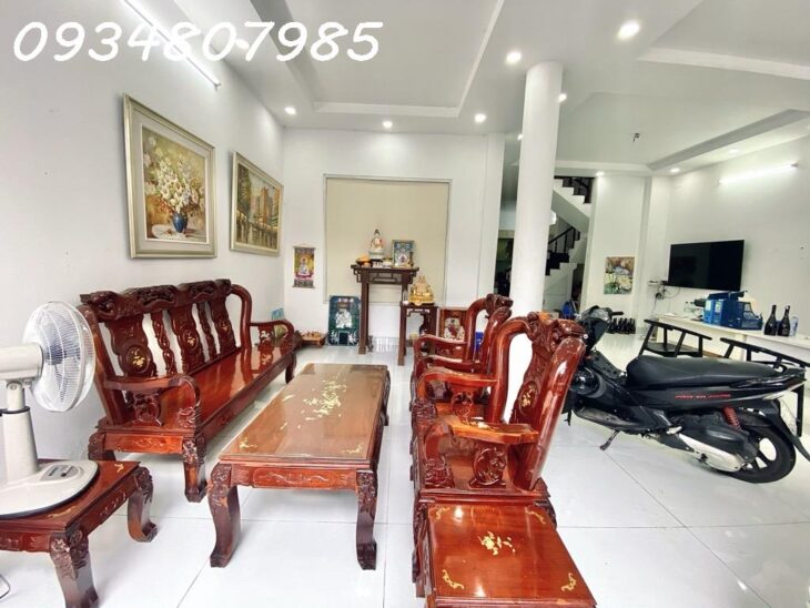 nhà ngõ q.12 đông hưng thuận 130m2 3 tầng 5pn sổ hồng giá cực tốt