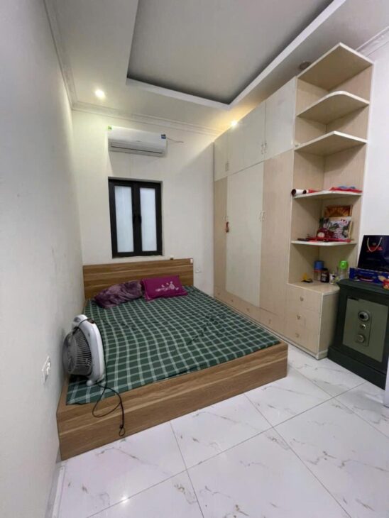 Quá rẻ chỉ 2.2 tỷ có 96m2 đất Tây Tựu sẵn nhà cấp 4 ở luôn ngay đại học Công Nghiệp Hà Nội