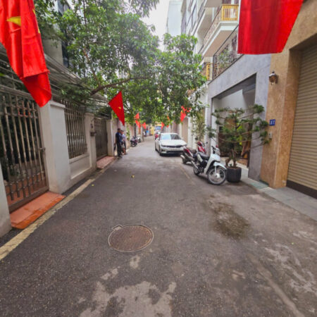 BÁN NHÀ CẦU DIỄN, 35M2X4T,MẶT TIỀN 6M,NGÕ NÔNG,Ô TÔ GẦN,GẦN TRƯỜNG,CHỢ 6.6 TỶ