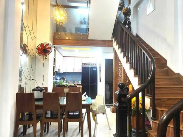 🏠 BÁN NHÀ 4 TẦNG – LÔ GÓC HAI MẶT THOÁNG – Ô TÔ NHỎ VÀO NHÀ – VĂN TRÌ, GẦN ĐH CÔNG NGHIỆP