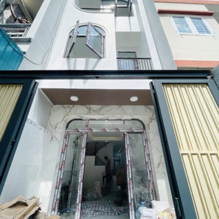 NHÀ ĐẸP VỊ TRÍ Q4 ĐẸP ĐÚC 4T NGANG 3.7 X 16 M