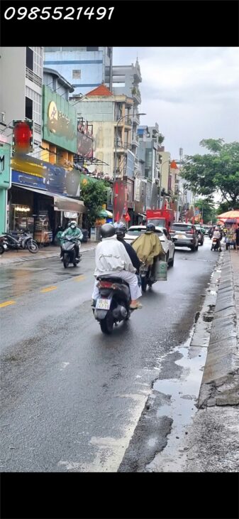 NHÀ MẶT TIỀN KD KHU VIP HOÀNG HOA THÁM, K300 – GIÁP SÂN BAY TSN – CHỈ NHỈNH 13 TỈ