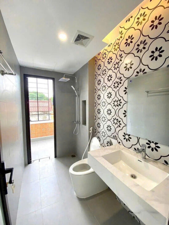NHÀ 4 TẦNG MỚI TINH TẠI XÃ PHÚC THỊNH NGUYÊN KHÊ ( CŨ )