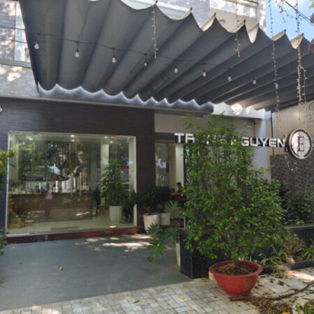 Cho thuê BT1 Xa La , Hà Đông. DT 160m2, 4 tầng, mặt tiền 8m kinh doanh tuyệt đối