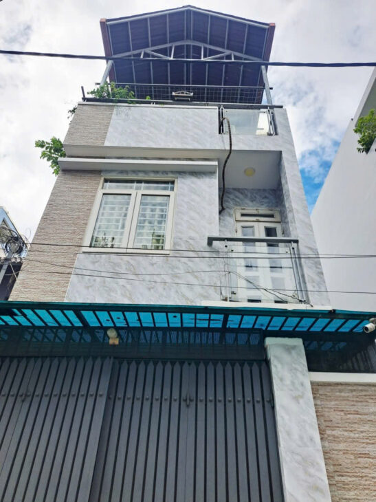 NGỘP BANK – HẺM 6M HƯƠNG LỘ 2 – Ô TÔ NGỦ TRONG NHÀ , Nhà 3 tầng BTCT kiên cố, 3PN + 4WC + sân thượng