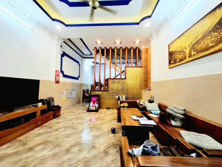 Nhà Lớn Giá Nhỏ Hương Lộ 80 DT 5*13 Trệt+3Tầng+SânThượng BTCT 5T Xíu