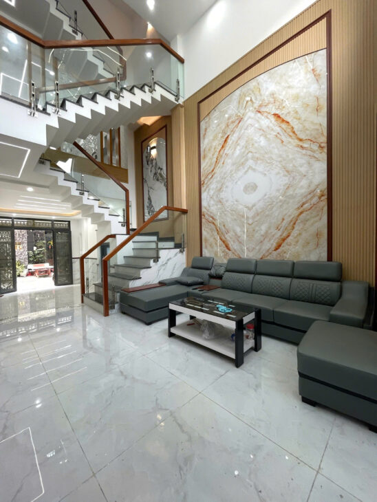 Mới Đẹp Đường Xe Hơi Sổ 2025 Trệt+Lửng+2Lầu Chỉ Nhỉnh 5T Xem Chốt Ngay