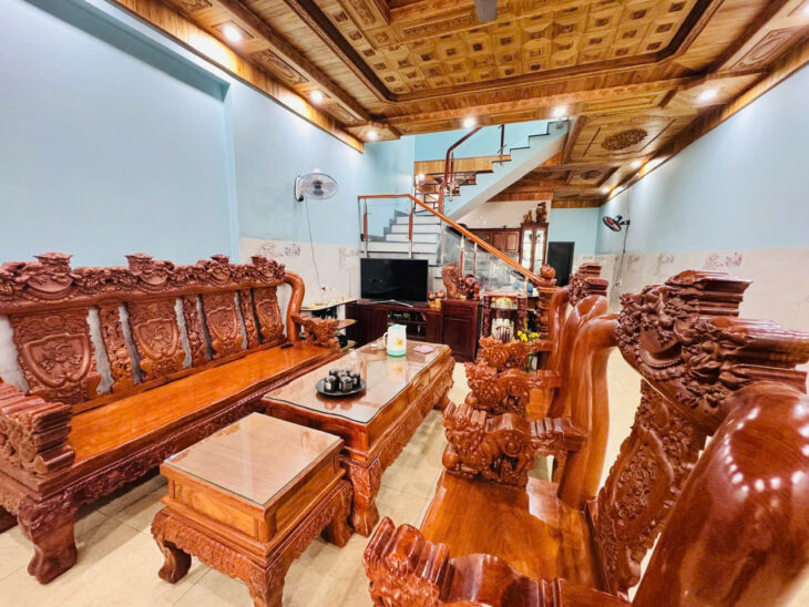 MẶT TIỀN KINH DOANH TRƯƠNG VĂN VĨNH – TRUNG TÂM DĨ AN