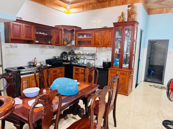 MẶT TIỀN KINH DOANH TRƯƠNG VĂN VĨNH – TRUNG TÂM DĨ AN