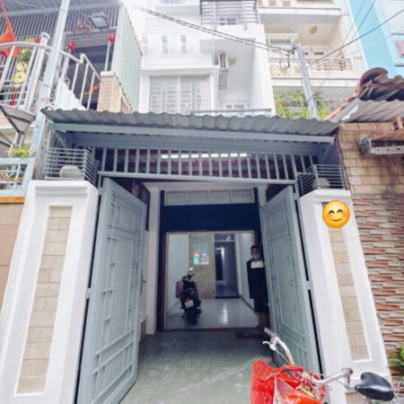 CĂN HỘ DỊCH VỤ CÓ 5 TỶ TRUNG TÂM Q4 ĐÃ GIẢM 800 TRIỆU CĂN HỘ DỊCH VỤ CÓ 5 TỶ TRUNG TÂM Q4 ĐÃ GIẢM 800 TRIỆU