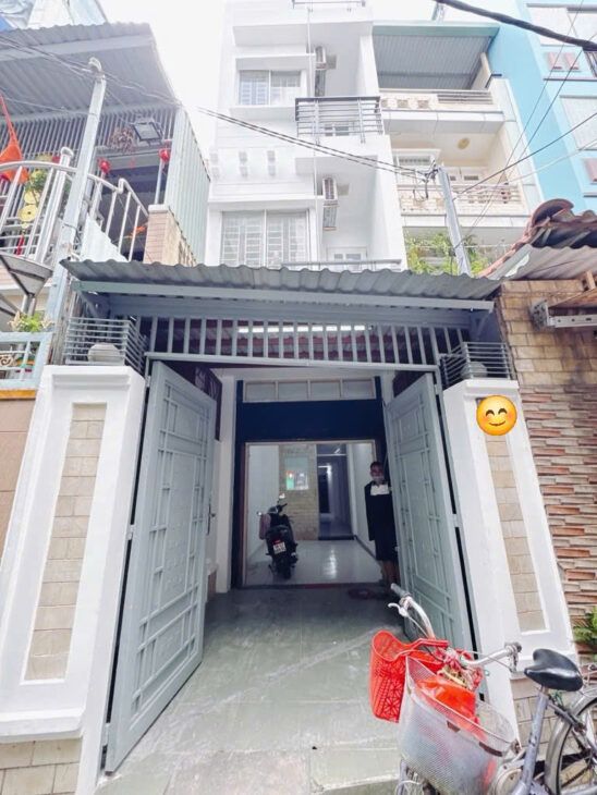 ĐOÀN VĂN BƠ XÓM CHIẾU CĂN HỘ DỊCH VỤ DÒNG TIỀN 999 USD DIỆN TÍCH ĐẤT 51M2