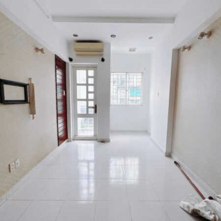 CĂN HỘ DỊCH VỤ CÓ 5 TỶ TRUNG TÂM Q4 HẺM XE HƠI NGANG 5M