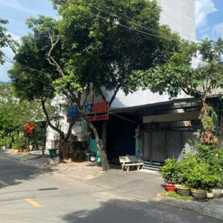 Bán nhà mặt phố Q.2, 97m², 17 tỷ, sổ đỏ cách metro rach chiec chỉ 100m