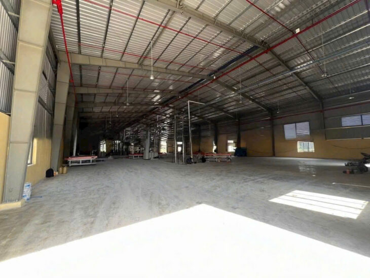 BÁN NHÀ XƯỞNG GIÁ RẺ 215 TỶ 39000M2 TÂN YÊN – BÌNH DƯƠNG