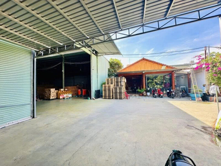 BÁN BIỆT THỰ+NHÀ XƯỞNG 3222M2 GIÁ RẺ TRUNG TÂM DĨ AN TP. HỒ CHÍ MINH