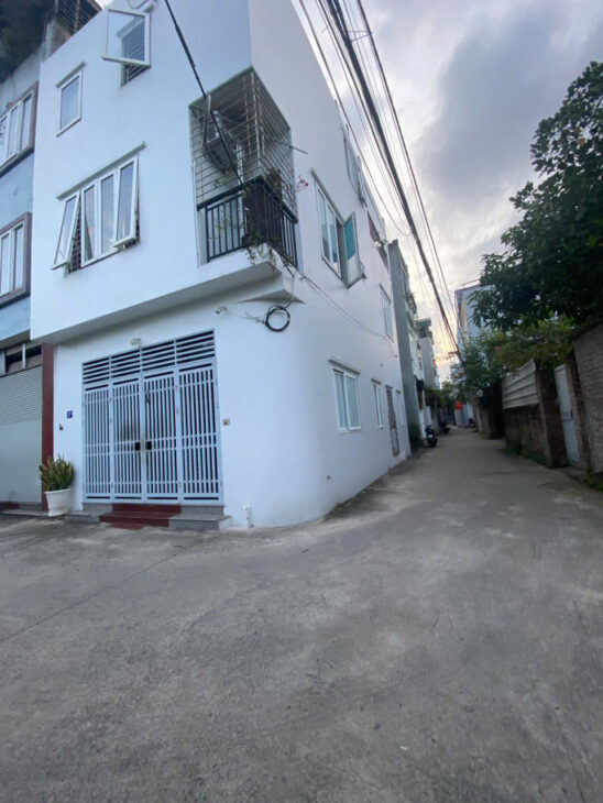 BÁN NHÀ BẮC CẦU – BỒ ĐỀ – 38/42m² x 4 – CHỈ HƠN 5 TỶ – VIEW SÔNG THOÁNG MÁT