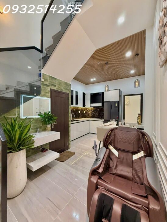 56 – TT Hải Châu – NHÀ 3 TẦNG KIỆT NGUYỄN THÀNH HÃN – Nhà mới – Đẹp – Full Nội Thất