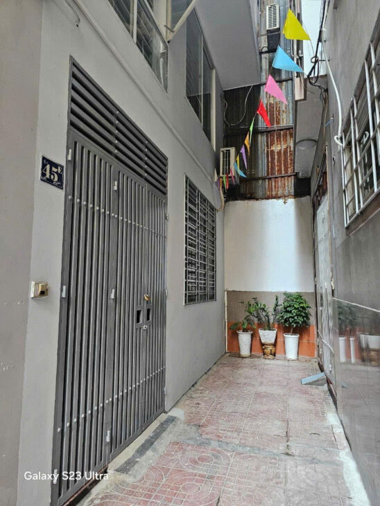 NHÀ ĐẸP PHỐ LÊ VĂN LƯƠNG – FULL ĐỒ Diện Tích 38m2 5 tầng mặt tiền 5m Giá 10.8 tỷ