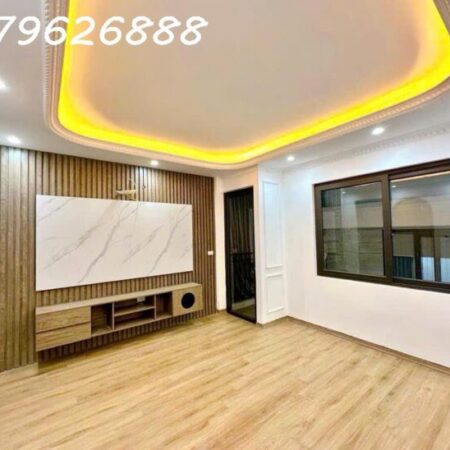 BÁN NHÀ TRƯỜNG CHINH – 7 TẦNG THANG MÁY – 20M RA PHỐ , NHỈNH 9 tỷ [33x7T]