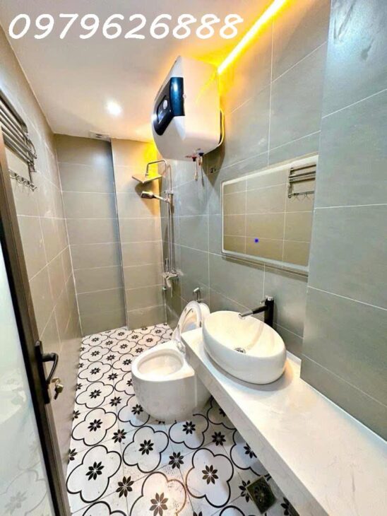 BÁN NHÀ TRƯỜNG CHINH – 7 TẦNG THANG MÁY – 20M RA PHỐ , NHỈNH 9 tỷ [33x7T]