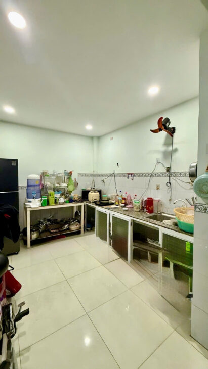 BÁN NHÀ MẶT TIỀN KD 3 TẦNG 4 X 25M SHR – HIỆP THÀNH QUẬN 12 CHO THUÊ 18TR/T