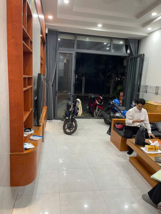 Bán nhà Mặt tiền 171 Đường số 3, Bình Hưng Hòa, Bình Tân 4 tầng trục Lê Trọng Tấn