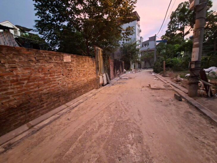 ĐẤT ĐẸP – NGÕ THÔNG – XE 7 CHỖ VÀO – 74.6M² – MẶT TIỀN 5.63M – GIÁ 14.5 TỶ – 532 NGỌC THỤY, LONG