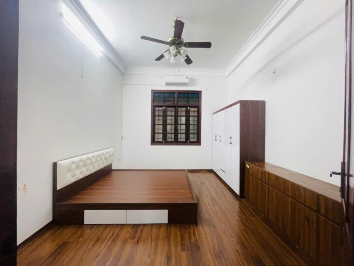 HOÀNG VĂN THÁI CÁCH 1 NHÀ RA PHỐ – THOÁNG 2 MẶT 43m2 4 tầng mặt tiền 3.9m Giá 14.2 tỷ