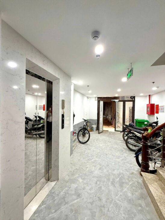 CCMN TÔN THẤT TÙNG – THANG MÁY – 11 PHÒNG 53m2 7 tầng mặt tiền 4m Giá 14 tỷ