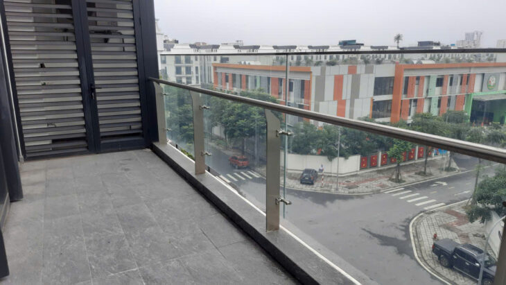 29.9.25 Cho thuê căn hộ Sunshine Green Iconic đẳng cấp nhất Long Biên, 3 ngủ dt 200m2, nhà nguyên