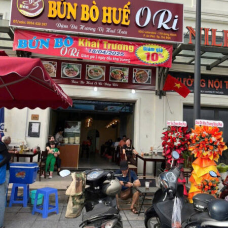 Quận 2 , Sang Gấp Quán Bún Bò , MB thuê rẻ 26 tr / tháng, MT Đường KDC Lakeview MT số 170 Song Hành