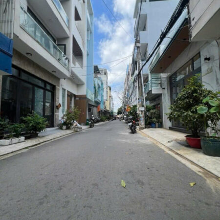 MẶT TIỀN KINH DOANH TÂN MỸ PHÚ MỸ HƯNG Q7 NGANG 5 DÀI 10 NHÀ MỚI NHĨNH 200 TRIỆU M
