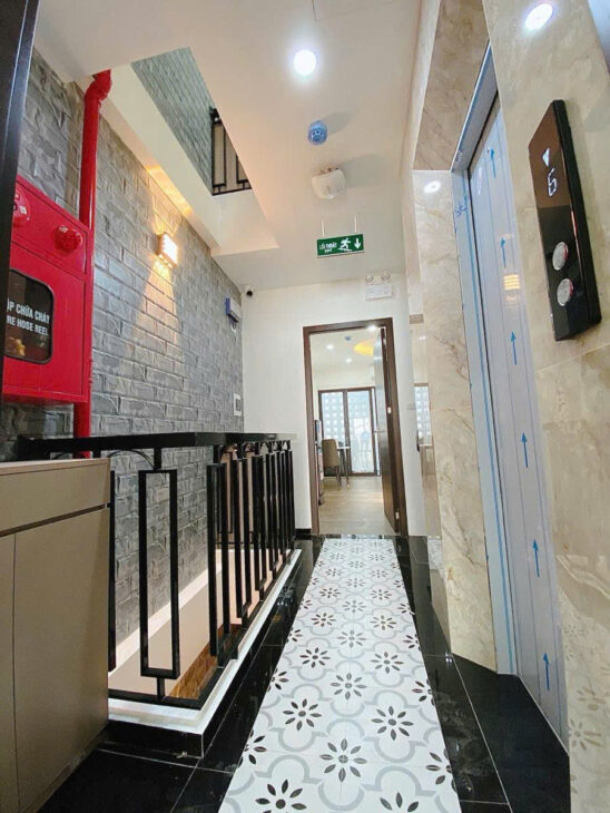 CCMN PHƯƠNG LIỆT THANG MÁY – 10 PHÒNG DT 54m2 6 tầng mặt tiền 3.8m Giá 16.5 tỷ