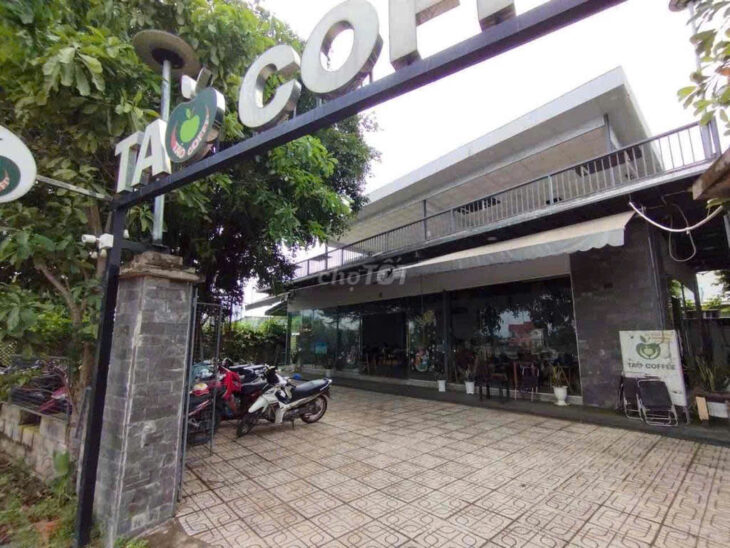 Bình Dương ! Cần sang quán caffe sân vườn ngay bờ sông rộng rãi thoáng mát, Tel : 0908856457 (