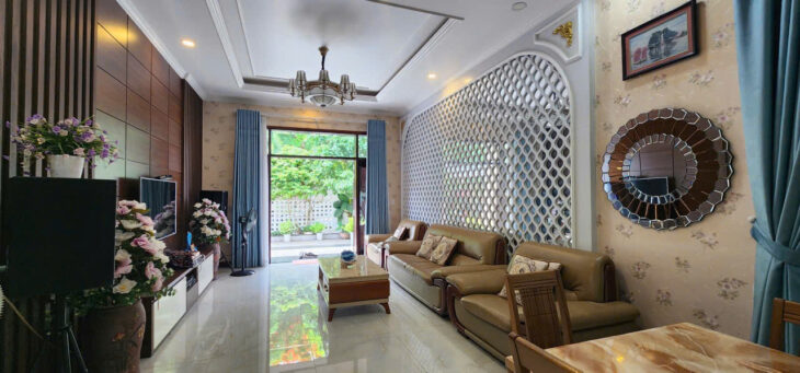 BÁN BIỆT THỰ -C1 – VĨNH ĐIỀM TRUNG, NHA TRANG Góc đường Nguyễn Hữu Xuyến Giá: 20,5 tỷ lh e để đi