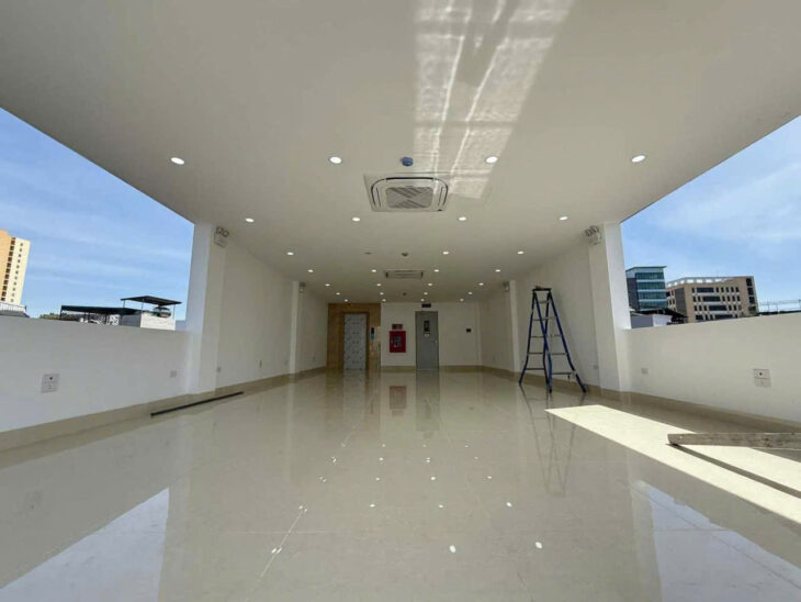 Mặt phố VIP Thanh Xuân – Tòa nhà 9 tầng thang máy DT 98m² 7 tầng MT 6m, giá 58 tỷ.