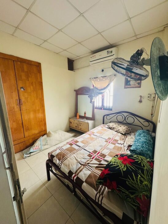 Bán nhà mặt phố Lê Văn Quới, Bình Tân. DT 4x12m, 2 tầng, SH, 2PN. Giá 4.6 tỷ. LH: 0909898125