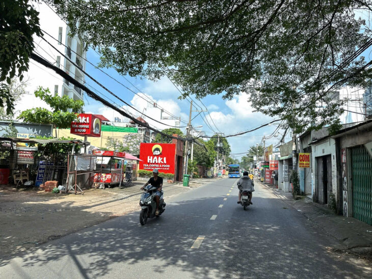 Tòa nhà CHDV 56 PN + hầm 7L T.máy 304m2 ngang 8m TN 4.2 tỷ MTKD đẹp Lê Đức Thọ 55 tỷ.