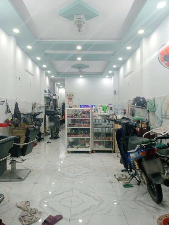 Bán nhà mặt tiền trong chợ nhị Thiên Đường P5 Q8