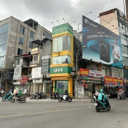 NHÀ EM BÁN! MP NGUYỄN TRÃI “HÀNG XÓM” ROYAL CITY, 4 TẦNG, KD BẤT CHẤP!