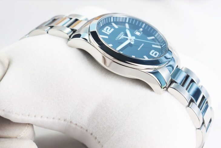 ĐH Nam : Longines Conquest – 3 kim mặt đen, bản dây thép siêu chất đep – Size 41mm…