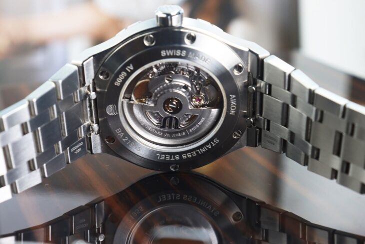Maurice Lacroix Aikon Dial Blue, Automatic Dòng Búa Khuyết Size 42mm Fullbox Gỗ