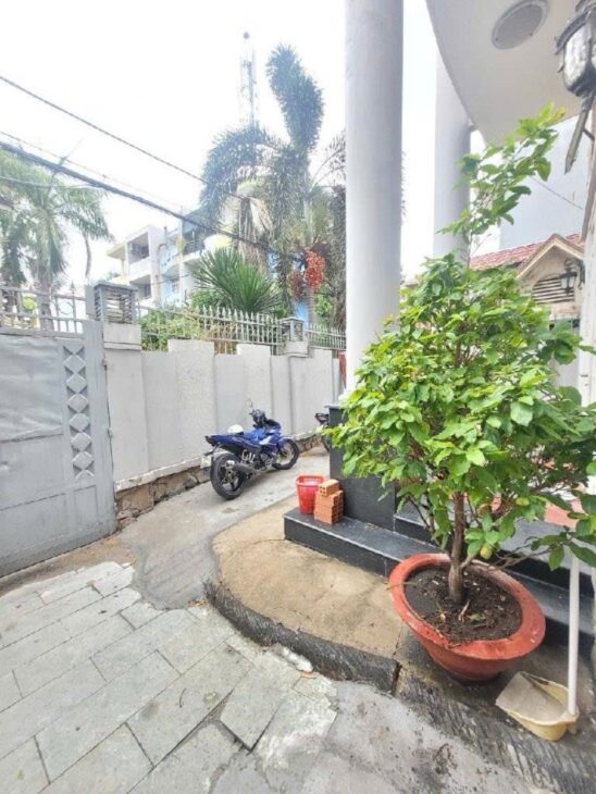 Biệt thự 4 tầng Đ.8m, SHR Vuông – Bình Lợi Bình Thạnh SS