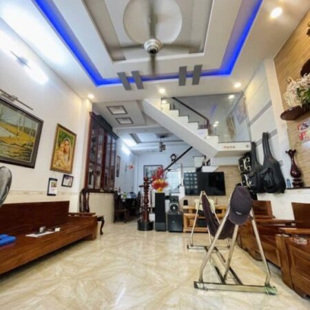 Nhà Vuông SHR 4 tầng 126m2 – Thạnh Xuân 1 Quận 12