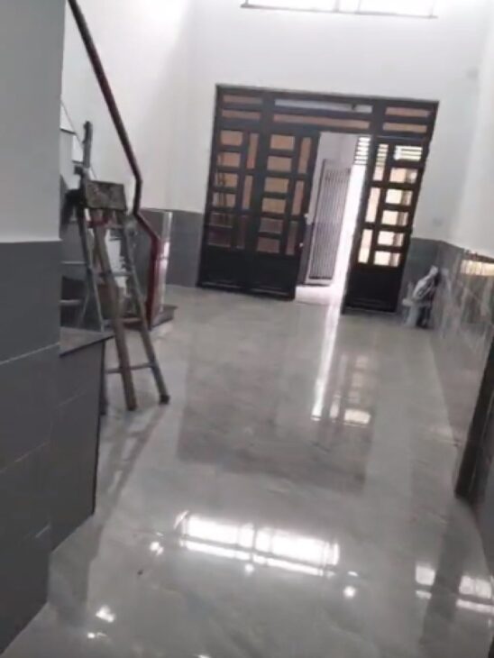 Giảm 120tr! Nhà Vuông 2 tầng 76m2 – Đặng Thúc Vịnh Hóc Môn SS