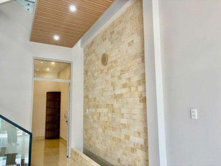 Bán Nhà Mặt Phố KDC Đường số 8 , Tp. Sa Đéc. 65m2, 3 Tầng, Giá 2.7 Tỷ, Sổ Hồng.