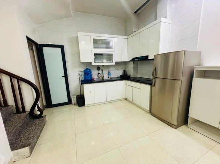 VIP Xuân Đỉnh – ô tô đỗ cổng – – nhà đẹp, ở luôn, 33m2x 5 tầng, MT 5.3m, chỉ 7.8 tỷ