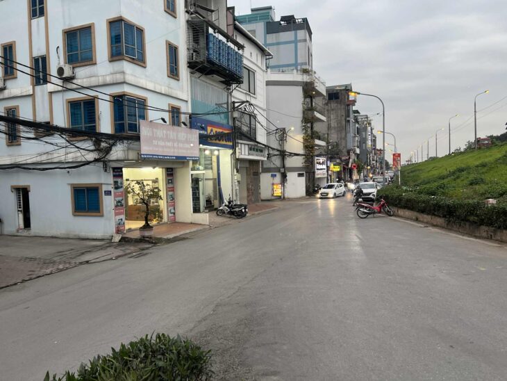 bán nhà mặt phố Lâm Du, 110m x 7 tầng, 18 phòng khép kín, dòng tiền 70tr/tháng