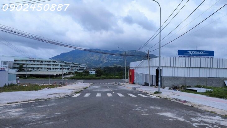 Bán đất ở full TC Khu phố 3, phường B’Lao, tỉnh Lâm Đồng, giá 4,68 tỷ, S=234 m2, giá tốt
